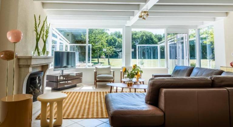 Spacious vacation home with jacuzzi, barbeque & garden | Pets allowed — photo 2