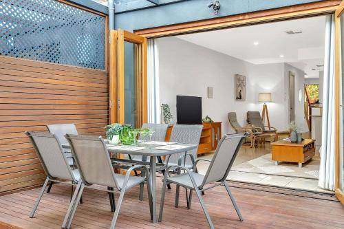House Mawson Lakes