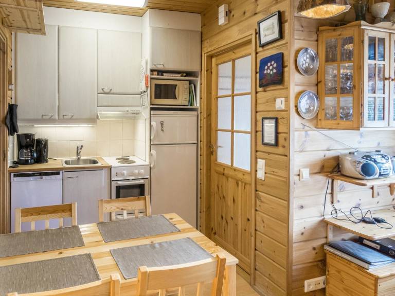 Vacation home with sauna & terrace — photo 5