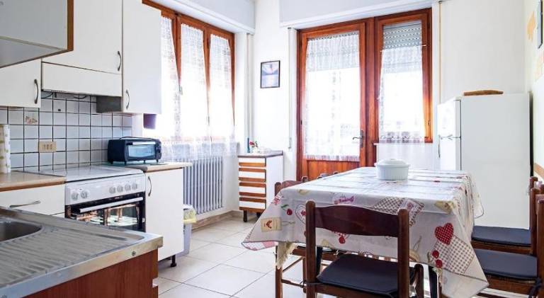 Apartment with 2 rooms for 6 persons — photo 4