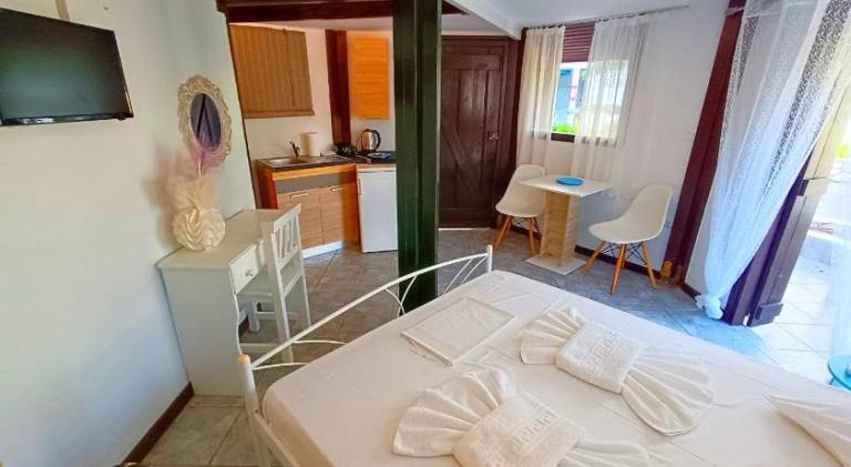 Holiday apartment | Next to the beach | Dogs allowed in Kefalonia