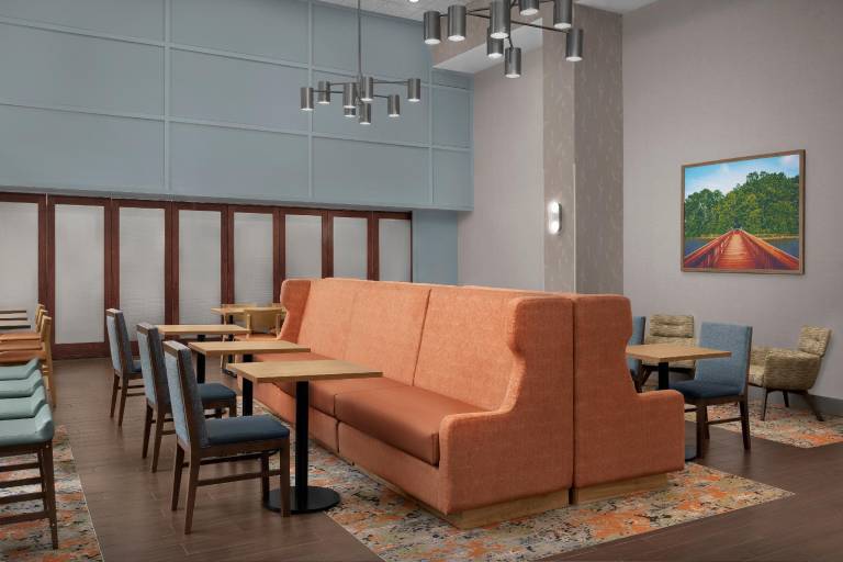 Hampton Inn & Suites Huntersville — photo 5