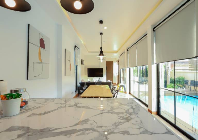 Villa with barbecue, pool & jacuzzi — photo 5