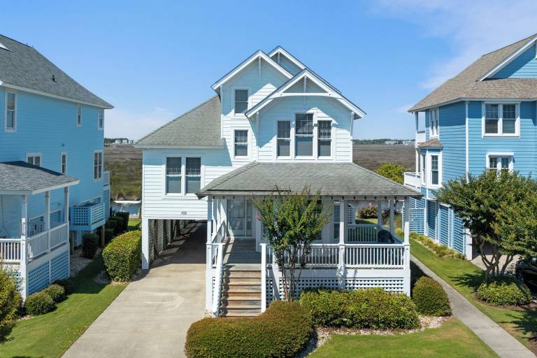 House Manteo