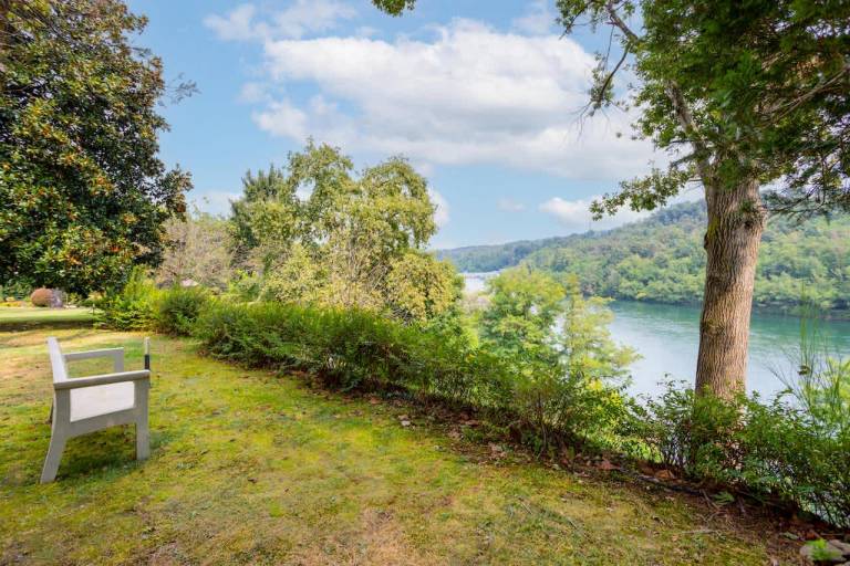 Children-friendly pleasant villa with yard & barbecue | Water view | Perfect for remote work | Pets allowed — photo 2