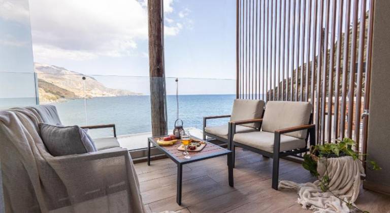 Διαμέρισμα Tris Ekklisies