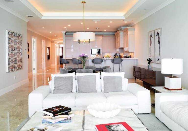 Apartment Seven Mile Beach