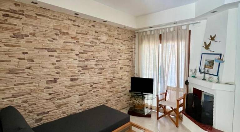 Holiday apartment with 2 rooms for 5 persons — photo 2