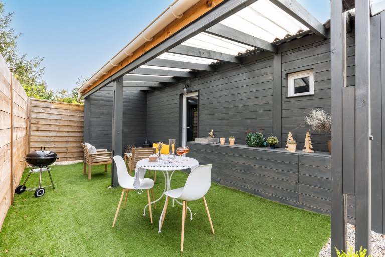 Ferienhaus mit Hund inVertheuil, Aquitanien  f&uuml;r max. 2 Personen