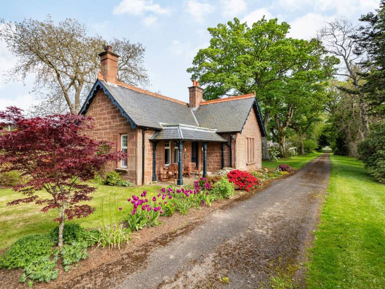 Cottage Kirriemuir