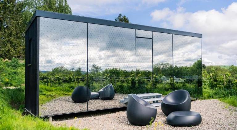 Vacation home with terrace & BBQ in Euskirchen