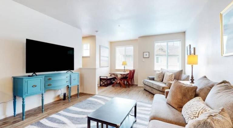 Vacation home | Dogs allowed in Florence, OR