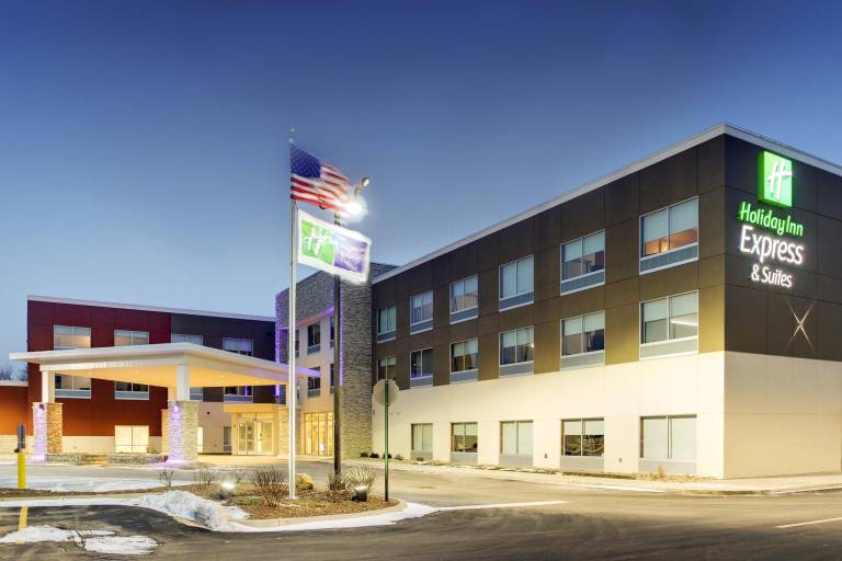 Holiday Inn Express & Suites Galesburg By IHG in Galesburg, IL