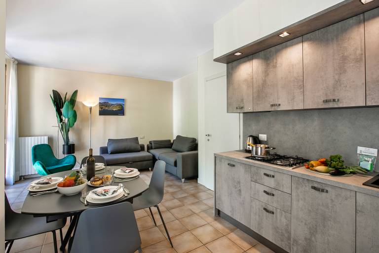 Child-friendly rental apartment with terrace & garden | Mountain view | Close to the beach | Pets are welcome — photo 5