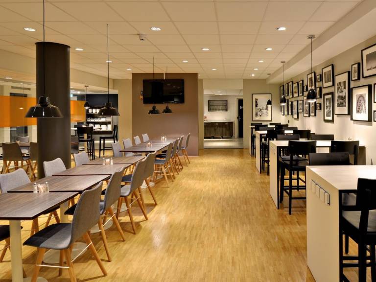 City Hotel Orebro — photo 3