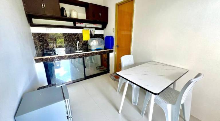 Rental apartment with garden & terrace — photo 3
