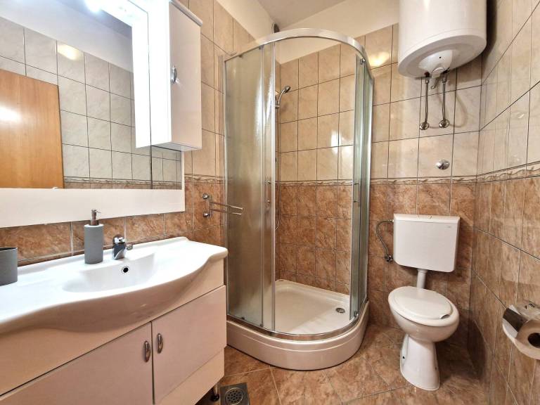 Charming holiday apartment with patio | Next to the beach | Pets are welcome — photo 4