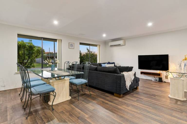House Mandurah