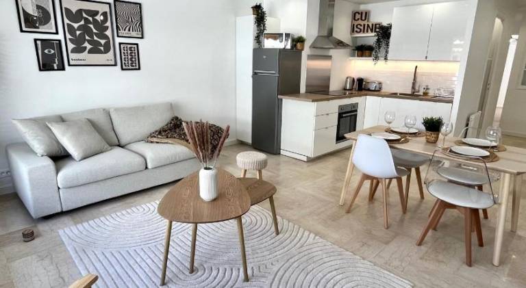 Nice holiday apartment | Pets allowed in Biot