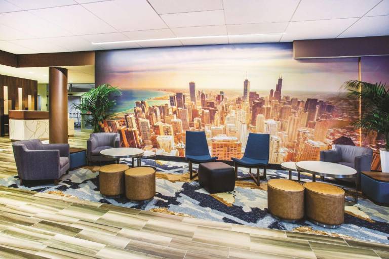 La Quinta Inn & Suites by Wyndham Chicago Downtown — photo 4