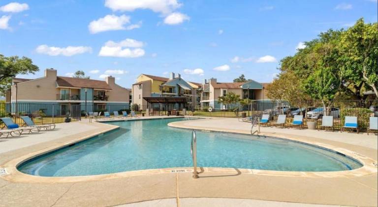 Holiday apartment with pool in Austin, TX