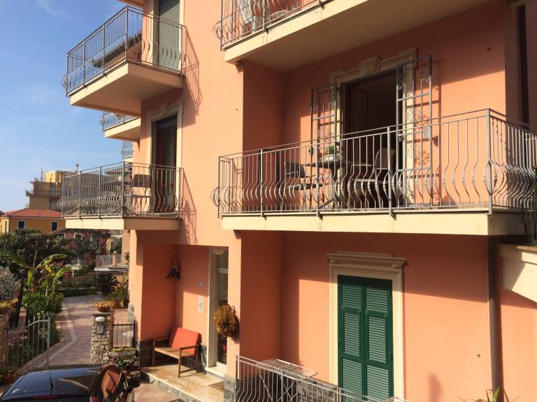 Fully equipped holiday apartment | Next to the beach | Dogs allowed — photo 2