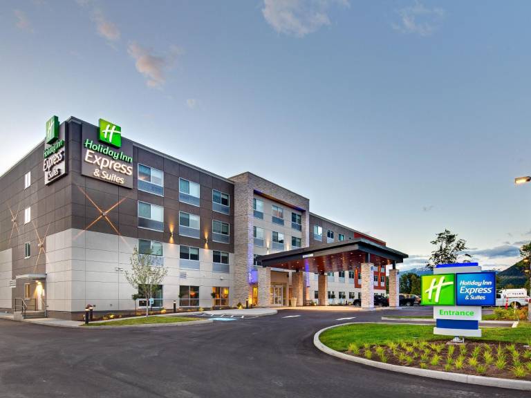Holiday Inn Express & Suites Terrace By IHG in Terrace, BC