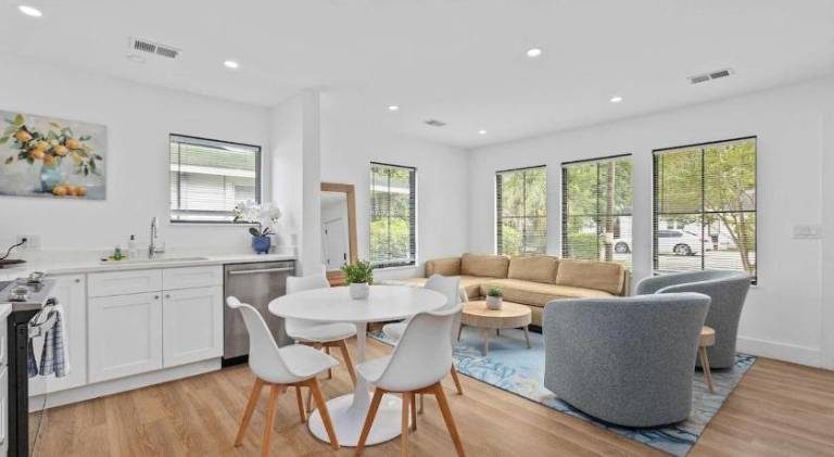 House with hot tub | Pet-friendly in Charleston, SC