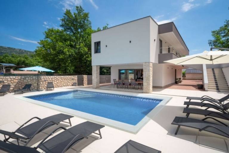 Ferienhaus Novi Vinodolski