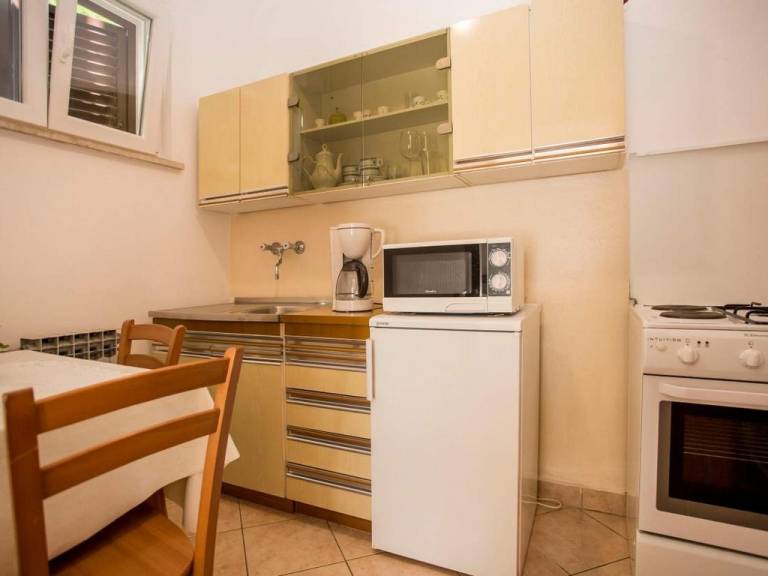Lovely rental apartment with terrace | Pets allowed — photo 3