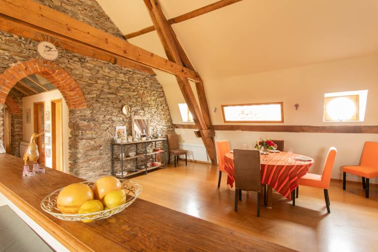 Fully equipped holiday apartment with pool, terrace & garden | Garden view | Perfect for remote work | Pet-friendly — photo 5