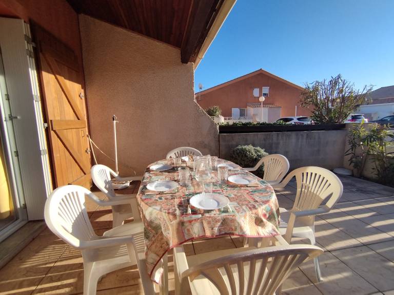 Villa with BBQ — photo 5