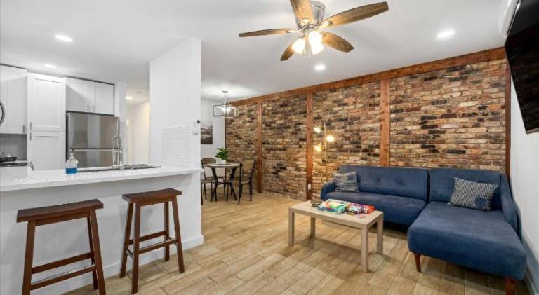Apartment with 1 room for 3 persons in Houston, TX
