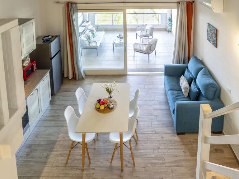 Apartment with patio | Sea view | Next to the beach | Pet-friendly — photo 5