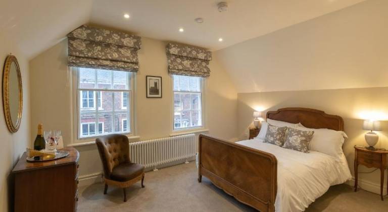 Holiday apartment | Next to York Minster in York