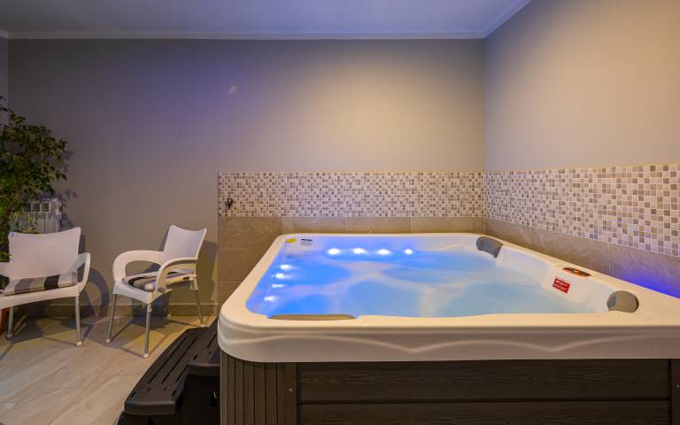 Family-friendly wonderful apartment with patio, BBQ & pool | Sea view | Dogs allowed — photo 3