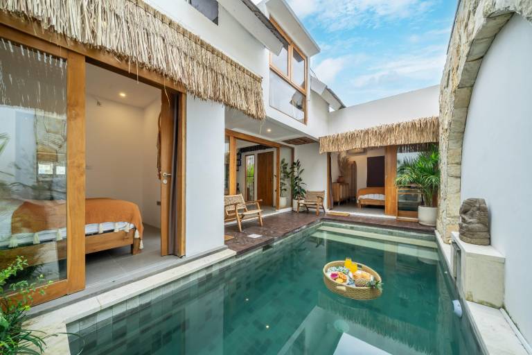 Villa with jacuzzi, pool & barbeque in Canggu