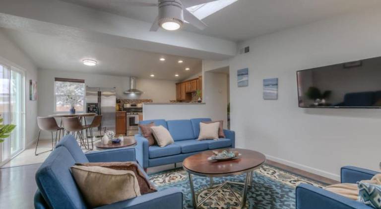 Charming vacation home | Pets are welcome — photo 3