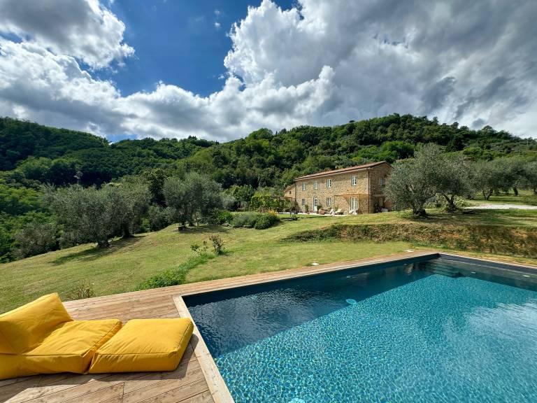 Steinhaus zwischen Florenz und Lucca