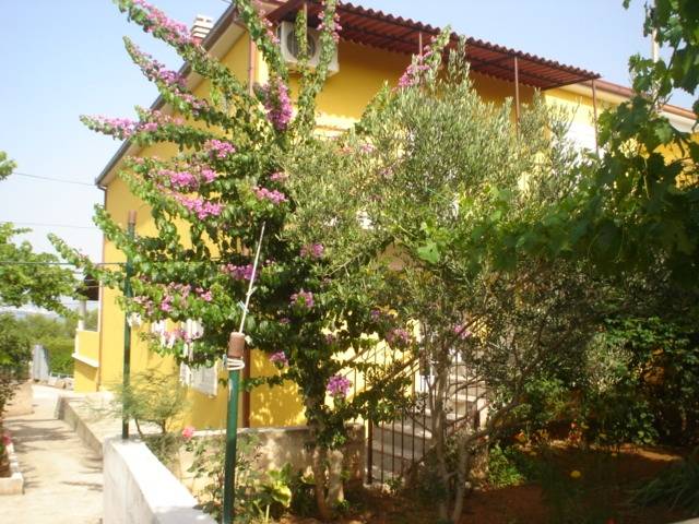 Apartament  Slatine