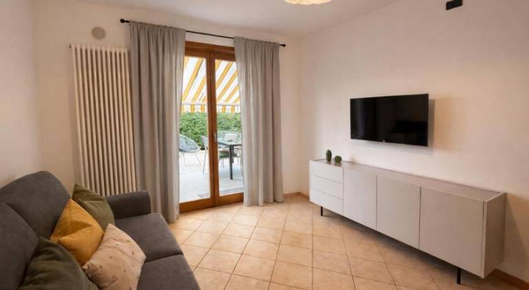 Fully equipped pleasant rental apartment with BBQ & garden | Dogs allowed — photo 2