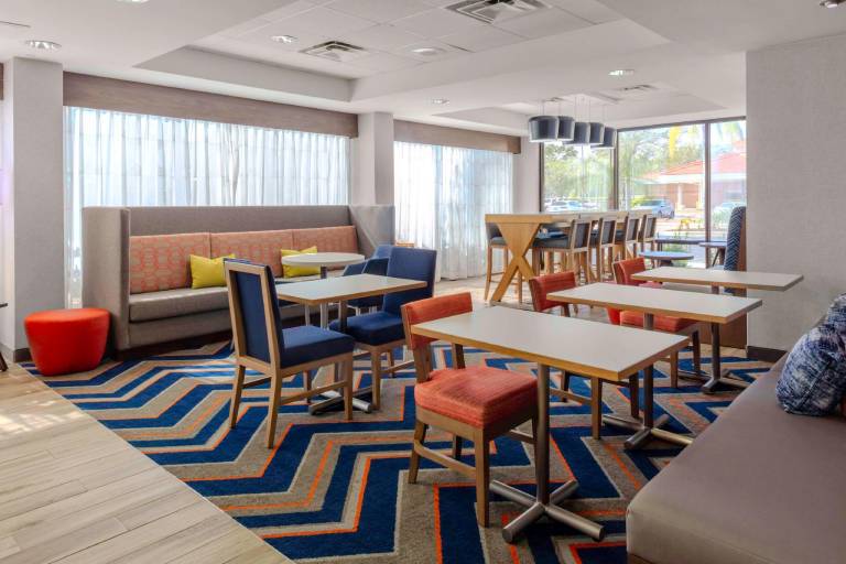 Hampton Inn Sarasota-I-75 Bee Ridge — photo 3