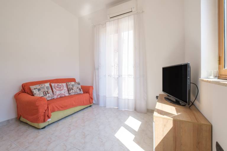 Pet-Friendly 'Holiday Home Santa Teresa Di Riva' with Sea View — photo 4