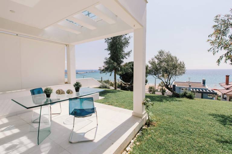 Βίλα Παραλία Νέα Ποτίδαια