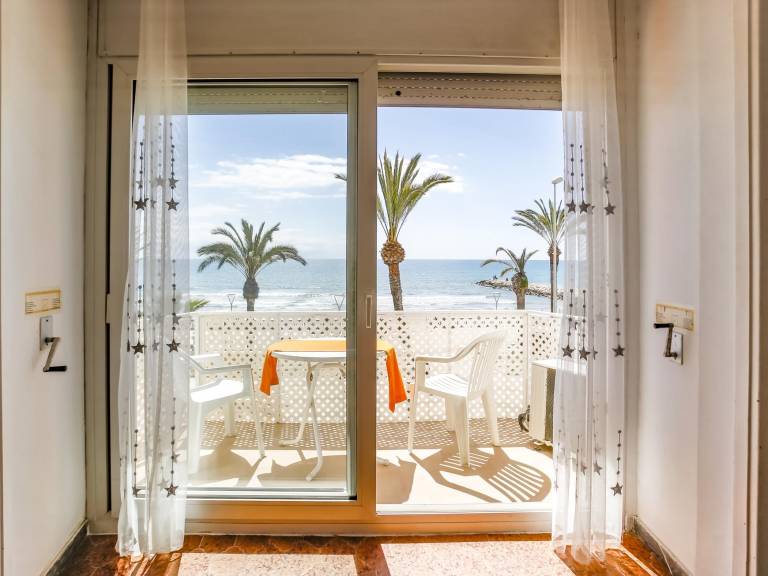 Rental apartment with terrace | Sea view — photo 3