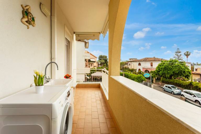 Pleasant apartment with fast internet | Garden view | Beach nearby | Perfect for remote work | Pets allowed — photo 3