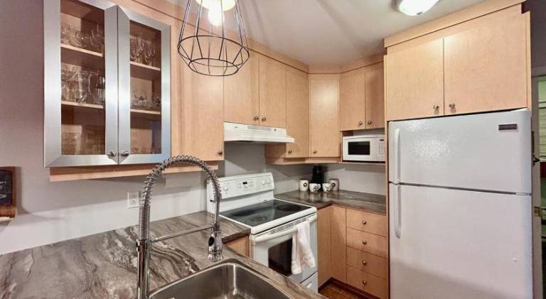 Chalet with 2 rooms for 5 persons — photo 5