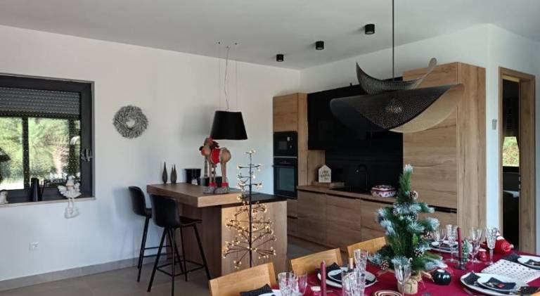 Ample villa with garden, sauna & patio | Pets allowed — photo 3
