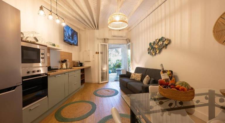 Rental apartment with pool, yard & terrace | Pets are welcome — photo 3
