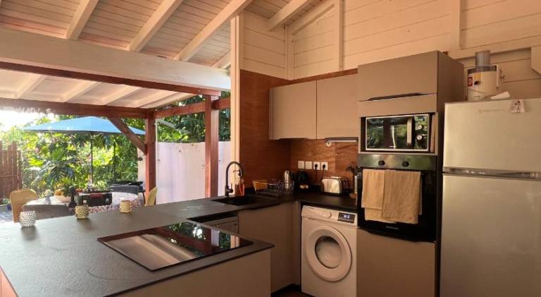 Fully equipped house with pool, terrace & hot tub | Pets are welcome — photo 3